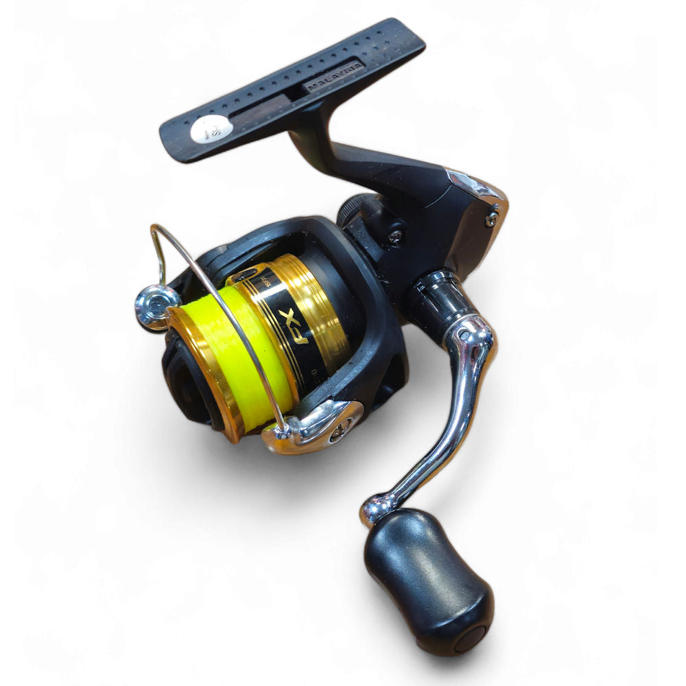 Shimano FX Spinning Reel 1000 Reel Size, 4.6:1 Gear Ratio, 22 Retrieve  Rate, Ambidextrous, Clam Package