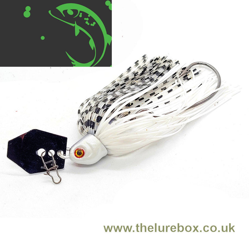 Fishin Addict Chatterbait With Spare Hook