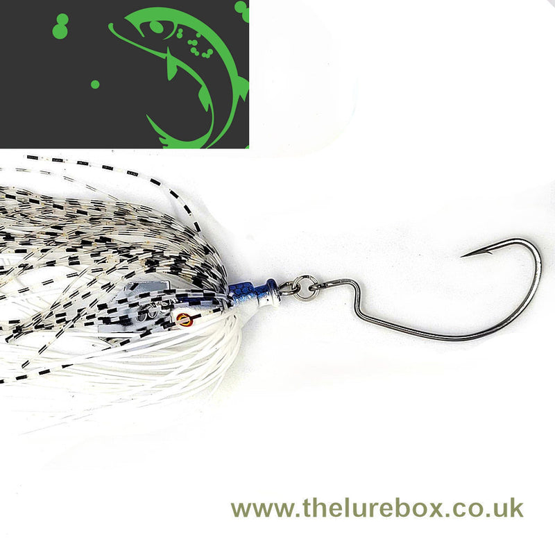 Fishin Addict Chatterbait With Spare Hook